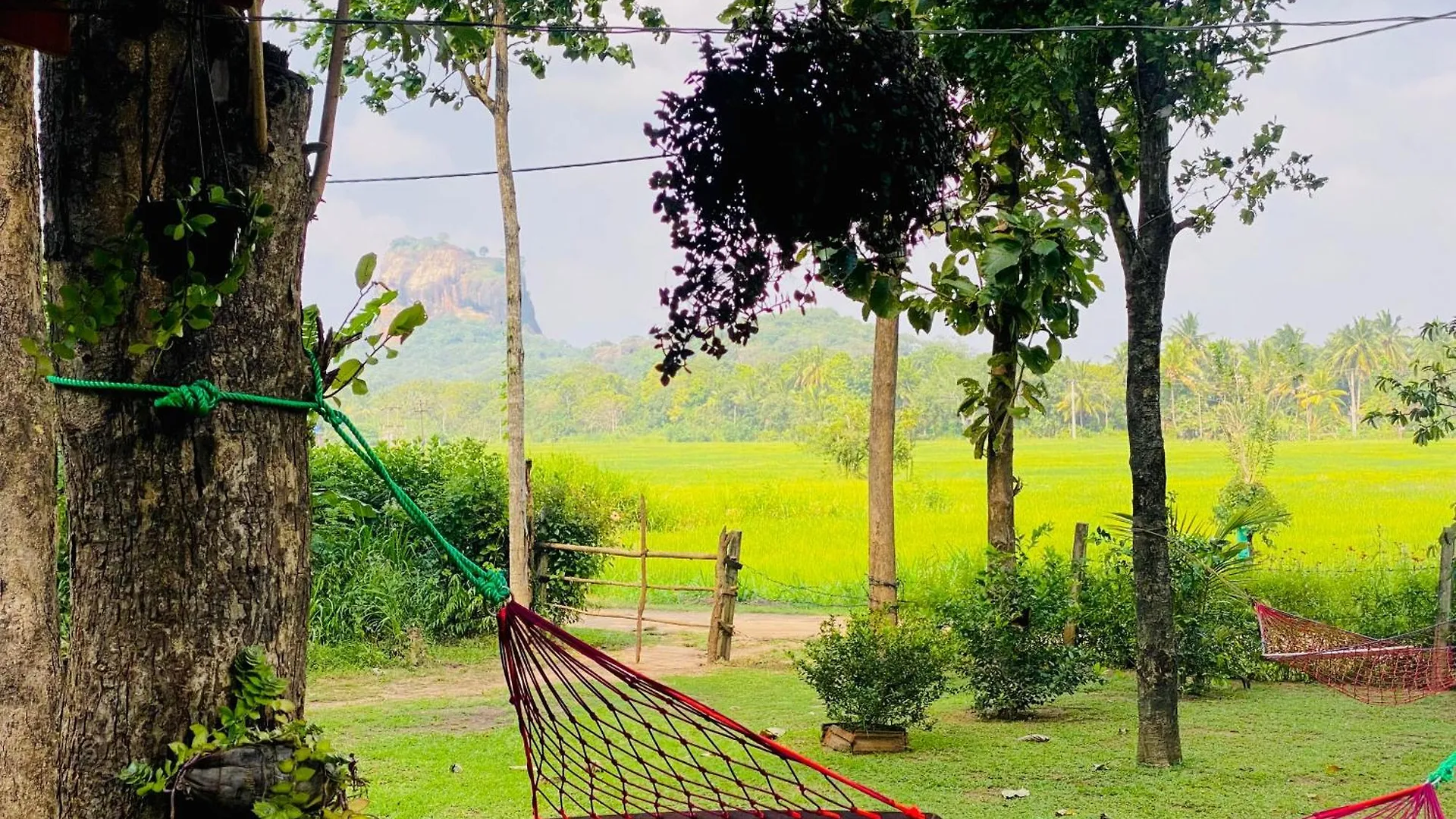 Lucky Villa Sigiriya 0*,