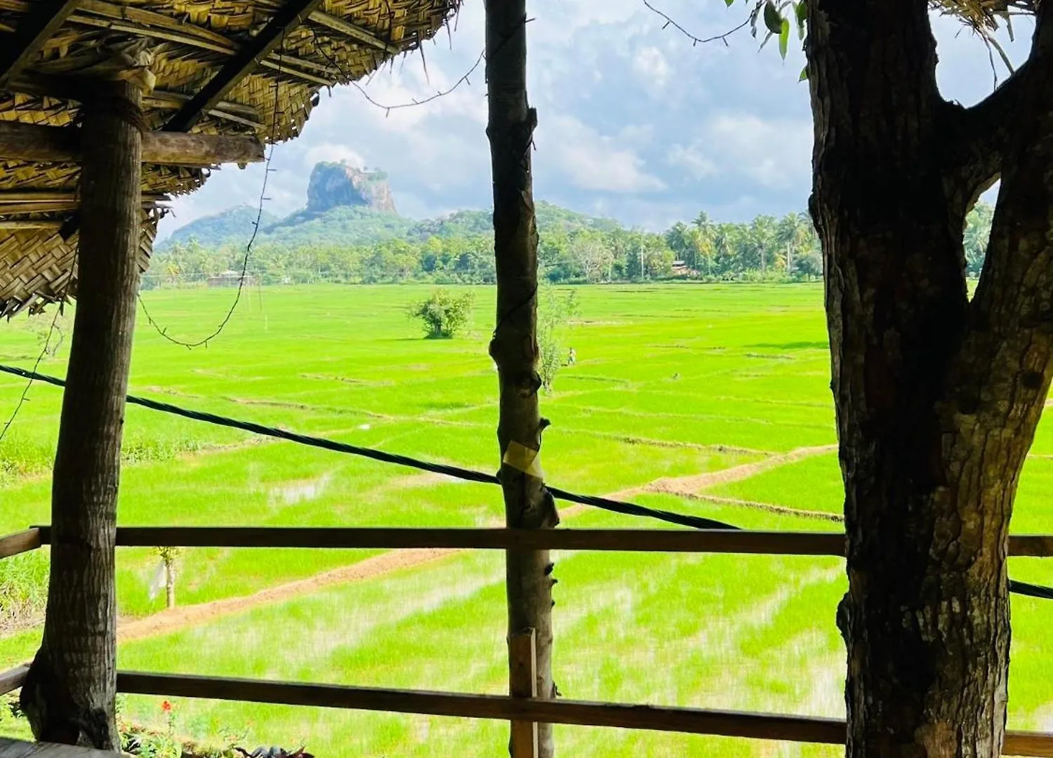 Lucky Villa Sigiriya 0*,