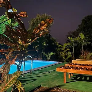 Dew Ashi Homestay